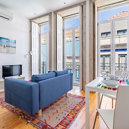 Bright Apartment • Downtown Порто Екстериор снимка