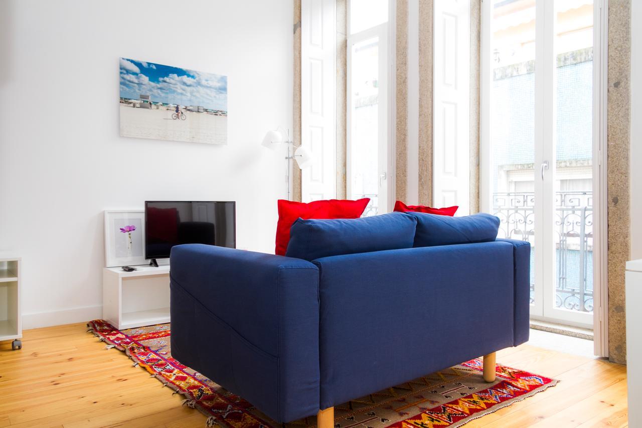 Bright Apartment • Downtown Порто Екстериор снимка