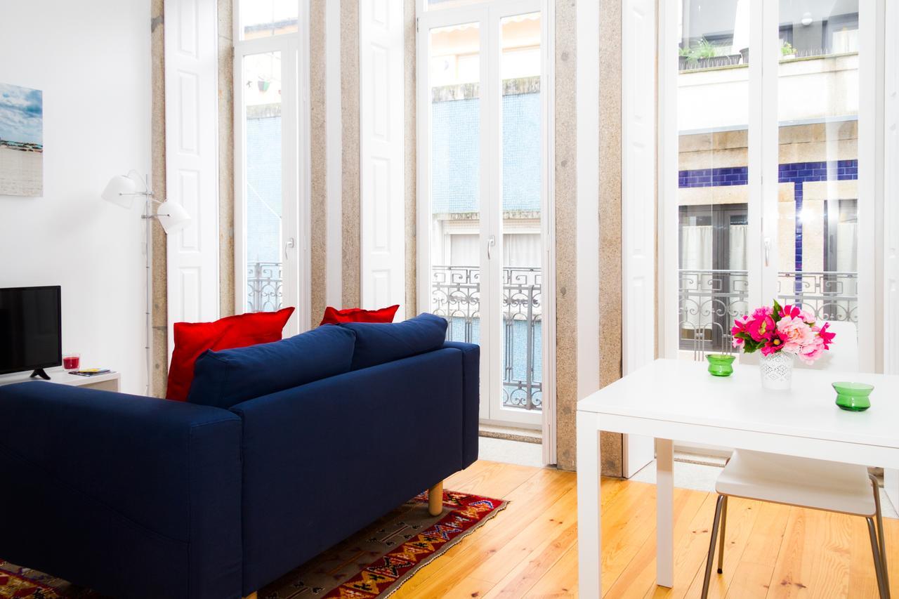 Bright Apartment • Downtown Порто Екстериор снимка